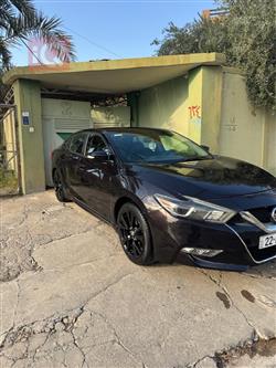 نيسان ماكسيما